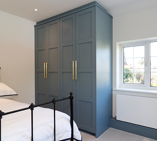 Bespoke Wardrobes in Essex by Barry Hair Bespoke Furniture Makers