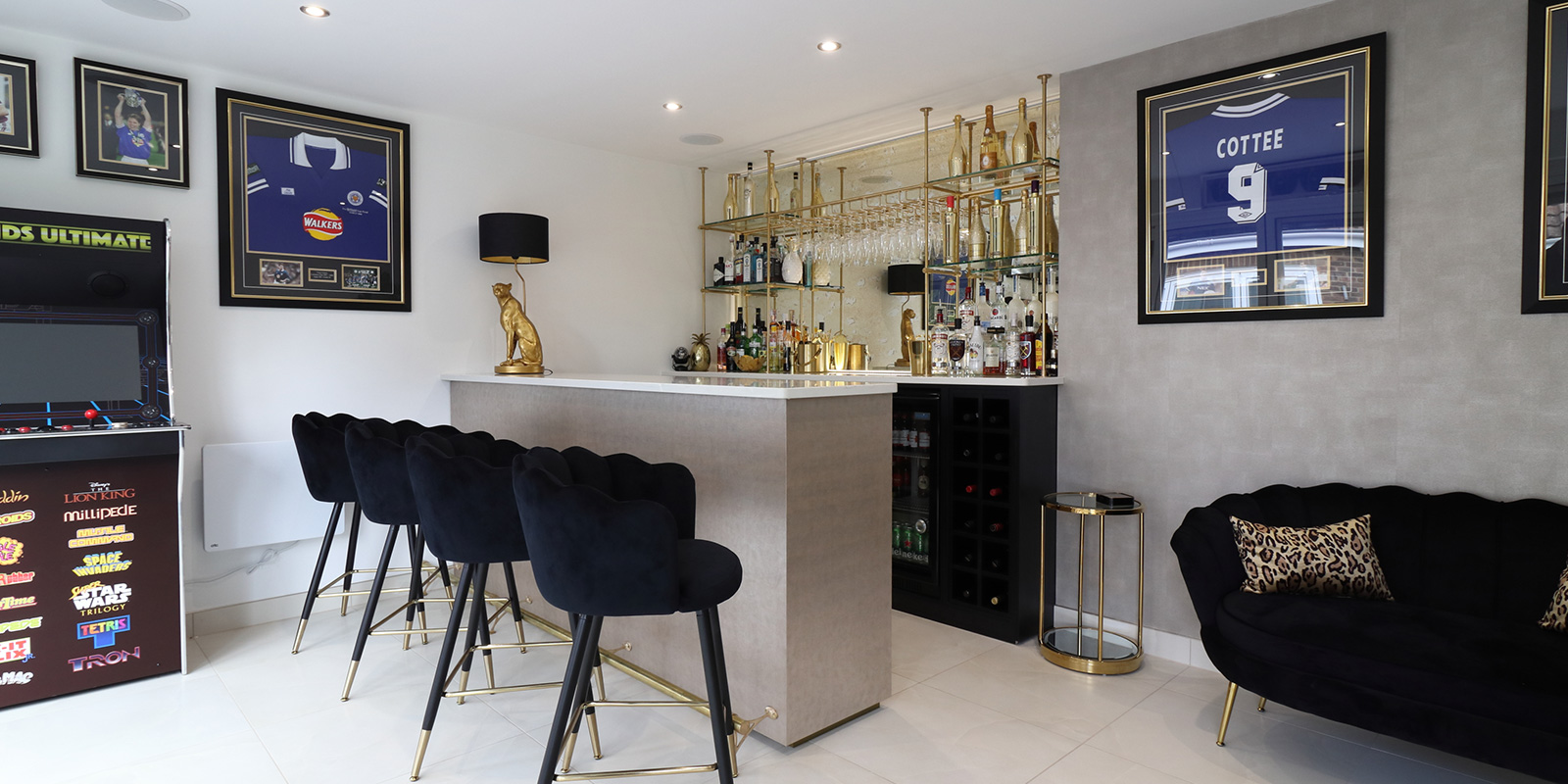 Bespoke Fitted Bar By Barry Hair Bespoke Furniture